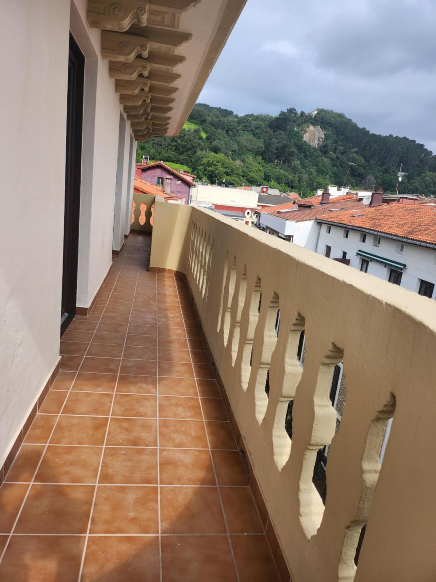 Piso Centrico Amplio-Luminoso Apartment Zarautz Bagian luar foto